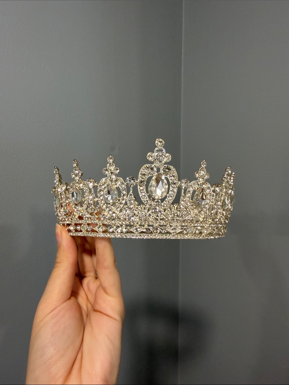 Crystal Pageant Tiara Crown in Silver